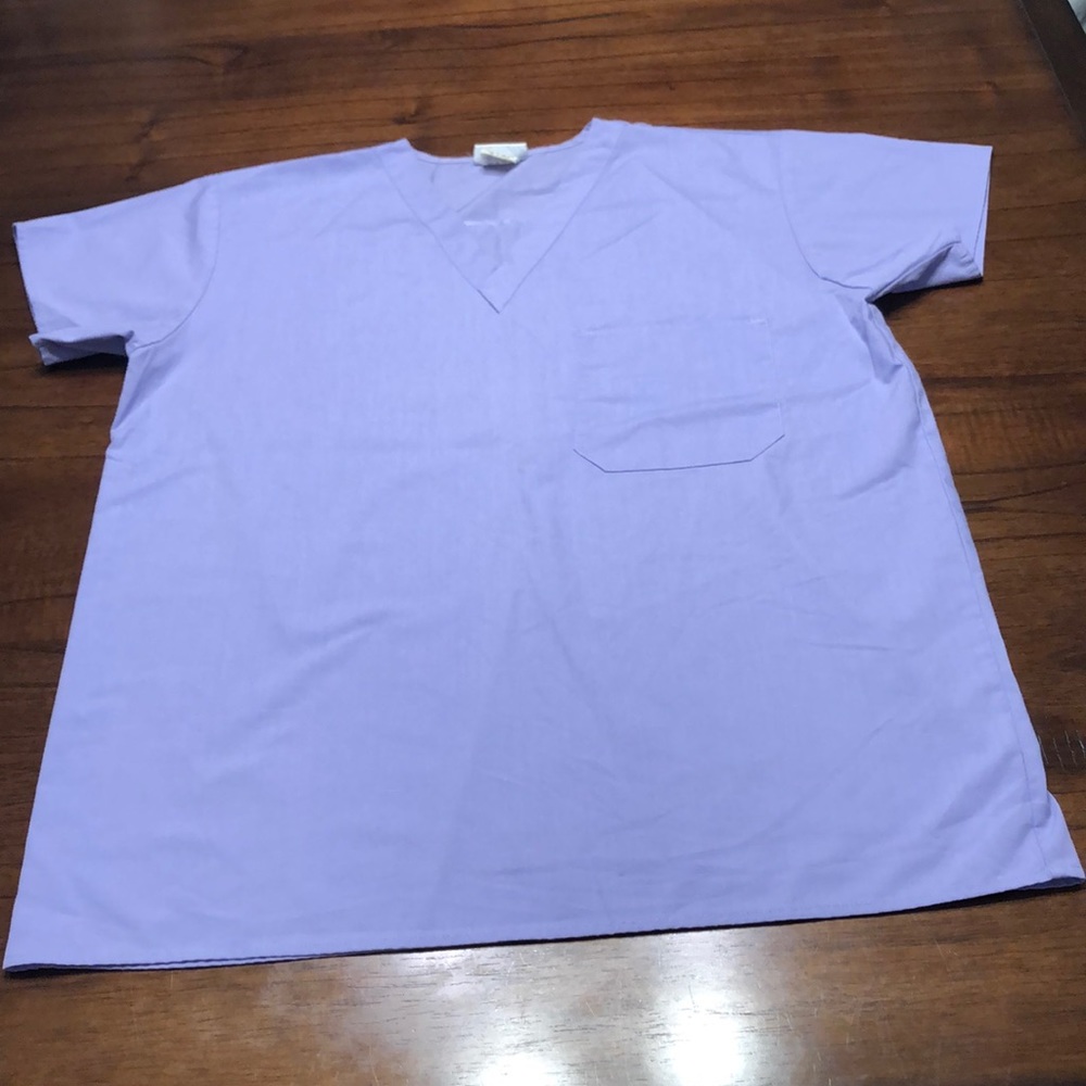 V Life Scrub Top Medium